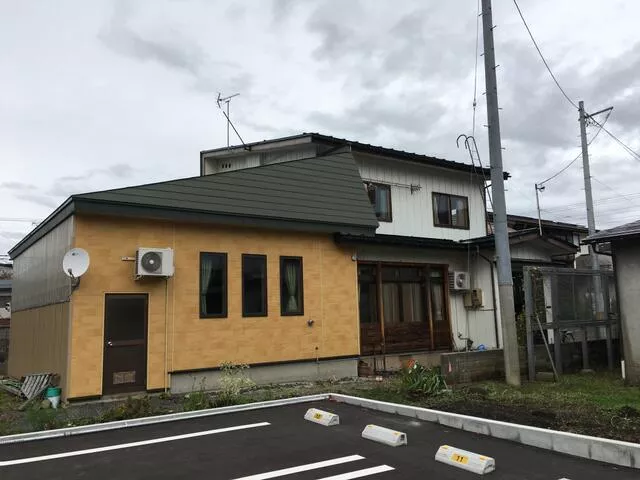 Yonezawa City, Josai 3-chome (Nishi-Yonezawa Station) 2-story building 6DK