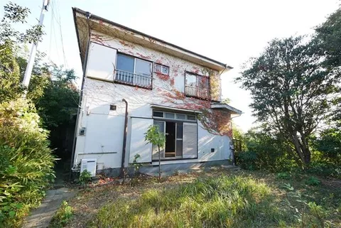 4-chome, Kamimachi, Yokosuka-shi, Yokosuka (Yokosuka Chuo Sta.) 2F 4LDK

2.8 million yen
