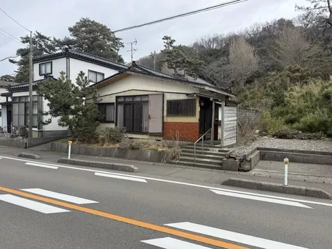 Kashiwazaki City, Nishiyama Town, Ishiji (Oginojo Station) Single-story building 3DK - Image 1