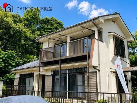 A spacious 4LDK with all rooms secured to be over 6 tatami mats!!