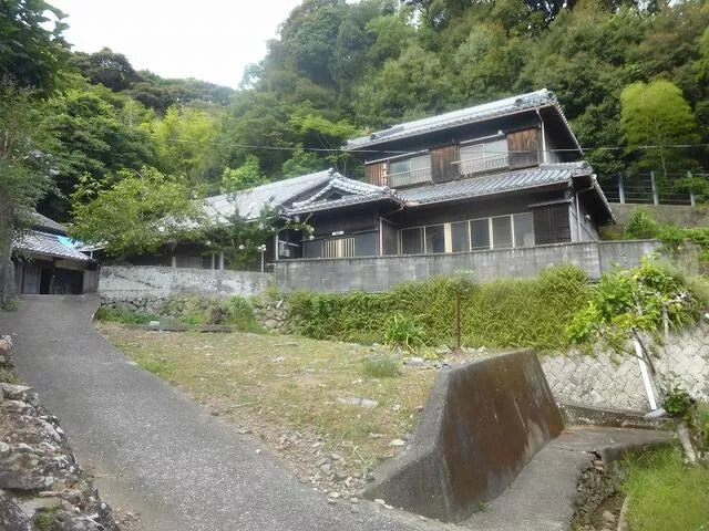 Yura Town, Hidaka District, Ato (Kiiyura Station) 2-story building 9DK