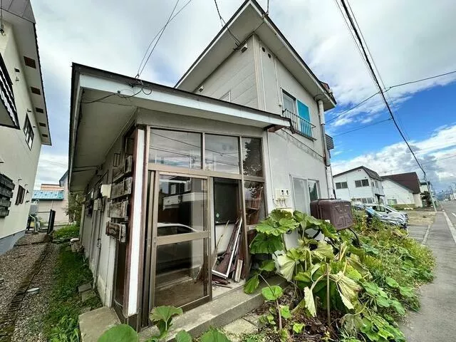 Nishimachi 6-chome, Takikawa City (Takikawa Station) 2-story 4LDK