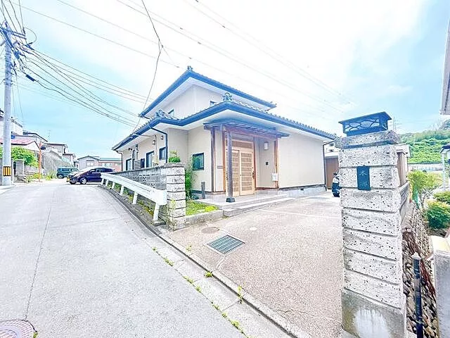 Used single-family home in Funairi 2-chome, Shiogama City