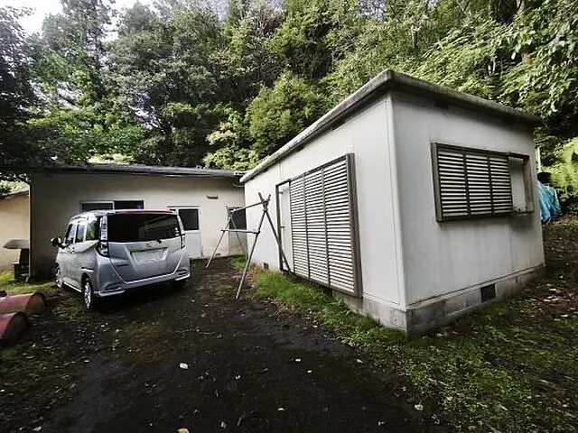 Used single-family home Uji City Nishikasatori Akasaka Used house