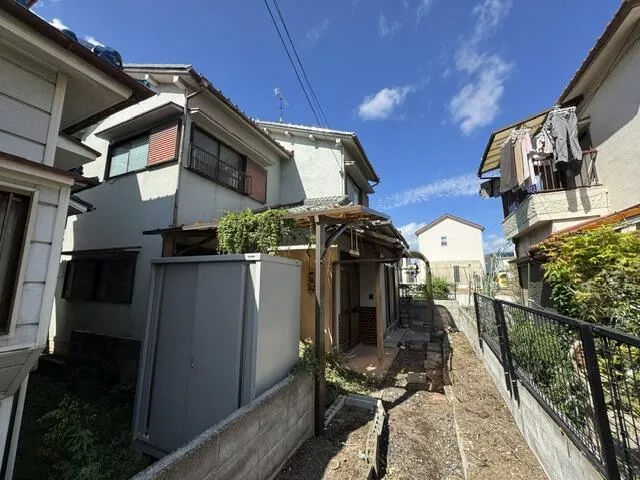 Akashi City Uozumi Town Nishioka (Higashi-Futami Station) 2-story building 5DK
