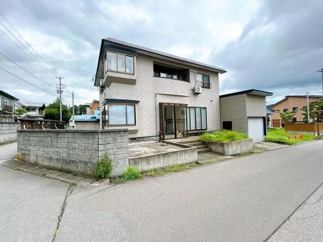 【Open House】【Limited current sale until August 31】Parking for 1 car / Quiet residential area