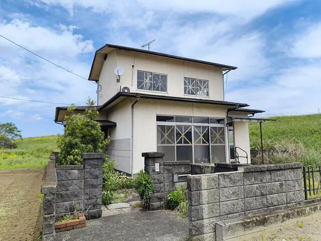 Oita City, Oaza Sekizen (Tsurusaki Station), 2-story, 4DK