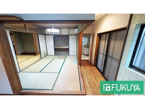 ◆7-minute walk to Yamaden, Tsuma Station◆ Spacious 5K◆ All rooms have storage