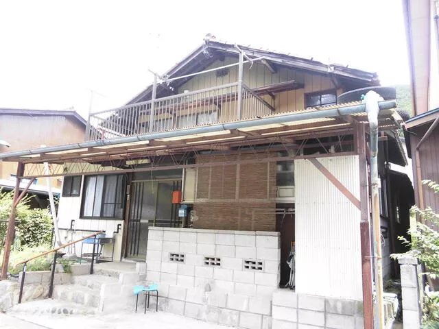 Kiso District, Kamimatsu Town, Ogiwara (Kamimatsu Station) 2-story building 7DK