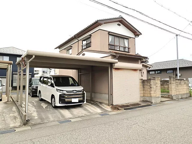 Used single-family home in Toyama City, Fujiki - Used house
