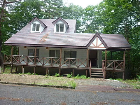 Used single-family home JR Ban'etsu West Line Inawashiro Station 14 km