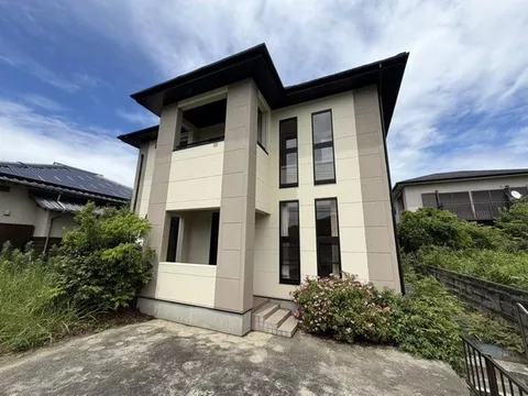 A property built in the Heisei era has appeared in part of Arao City! Fully electric!