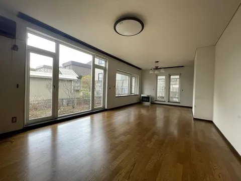 4LDK in good condition indoors