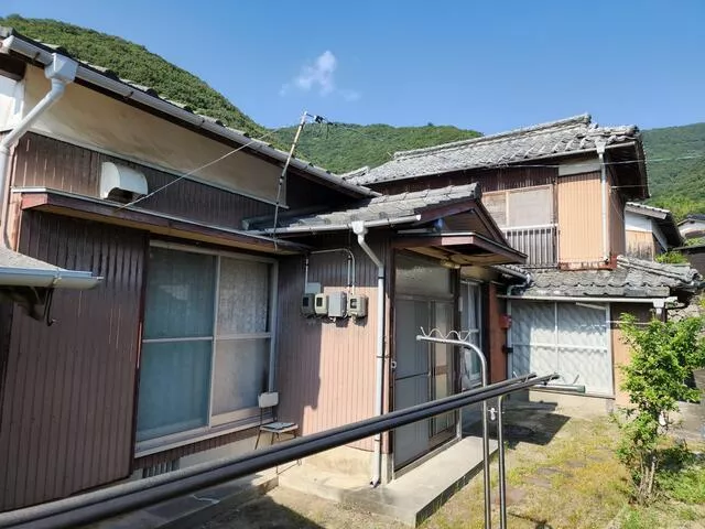 Kumage-gun Kamoseki-cho Oaza Muratsu (Yanai Station) 2-story 8DK