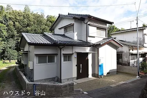 Used single-family home Sakanoue 8-chome, used house