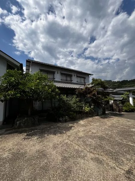 Himeji City, Kōdera Town, Kuhata (Himeji Station) 2-story 11DK