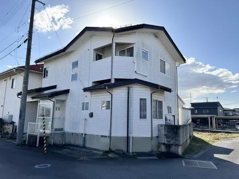 Higashikuno-moto 2-chome, Tendou City (Tendou Station) 2-story building 4LDK