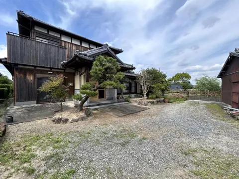 Kanzaki City, Chiyoda Town Watase (Kanzaki Station) 2-story building 5SLDK