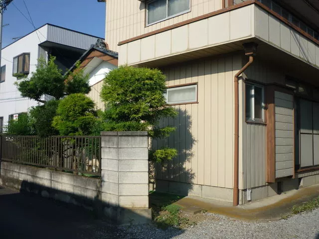 Yagyu, Kazo-city (Yagyu station) 2F 6DK

4,070,000 yen