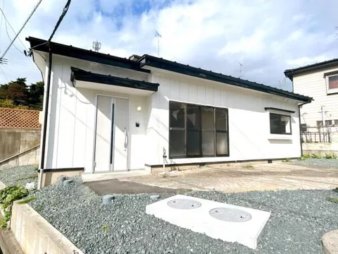 1-story building, 2LDK in Oaza Sawari, Hachinohe City (Motohachinohe Station)
