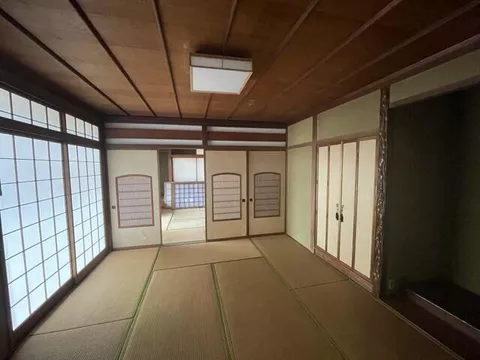 Katsuyama City, Showa-cho 3-chome (Katsuyama Station), 2-story, 10DK - Image 3