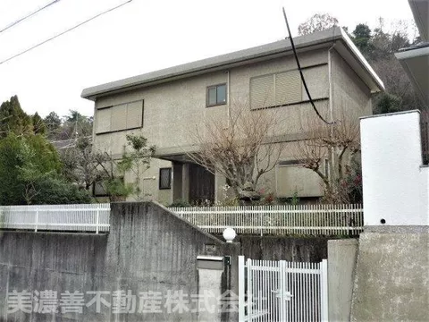 Ozaki Kitamachi 7 8.3 million yen