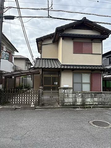 Used single-family home, Nankai Takao Line, Kii-Shimizu Station, 22 minutes on foot