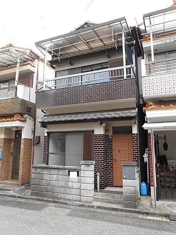 Used single-family home in Kishiwada 3-chome, Kadoma City
