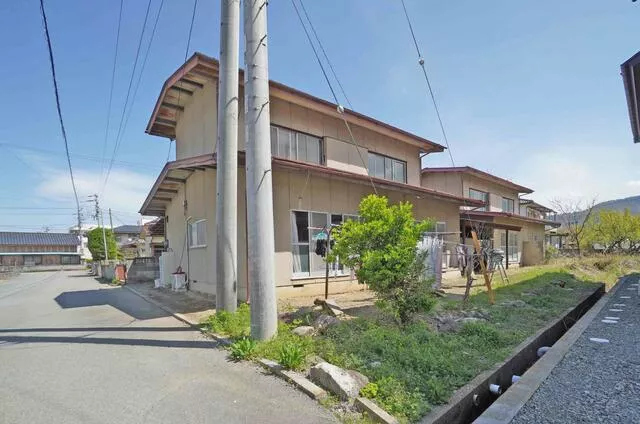 Ichikawadaimon, Ichikawamisato-cho, Nishiyashiro-gun (Ichikawadaimon Sta.) 2F 3K

2F 3K 5,000,000 yen