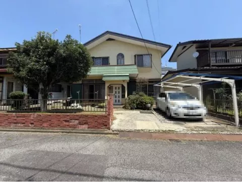 Good access to the national road♪ It features a layout that is wallet-friendly with solar power generation♪