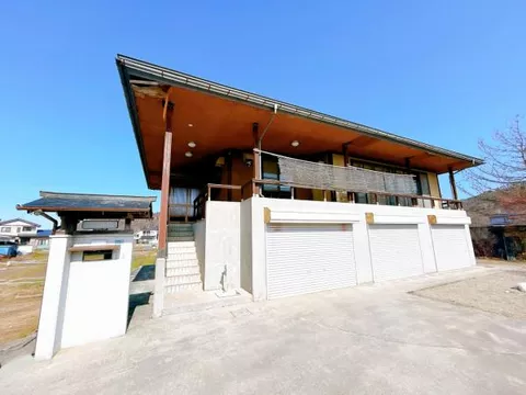 Nagai City, Hinode Town (Minami-Nagai Station) 2-story 3DK