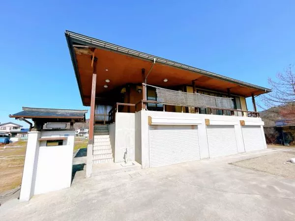 Nagai City, Hinode Town (Minami-Nagai Station) 2-story 3DK