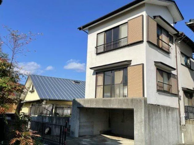 Yoshihama, Yugawara Town, Ashigarashimo District (Manazuru Station) 2-story building 6DK