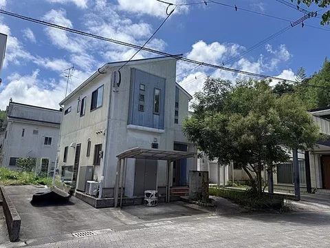 Used single-family home, Ishitani-cho, 2-story