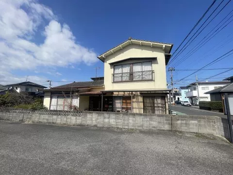 Nakatsu-shi, Nakatsu 2F 5DK

4,700,000 yen