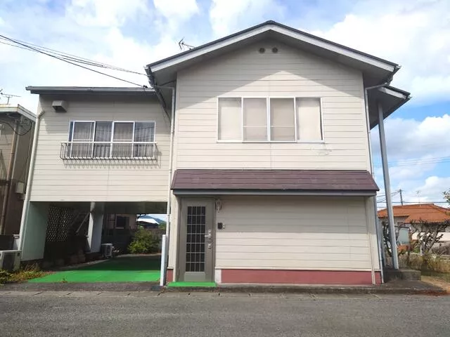 2-story, 3LDK in Kokubunji, Tsuyama City (Higashi-Tsuyama Station)
