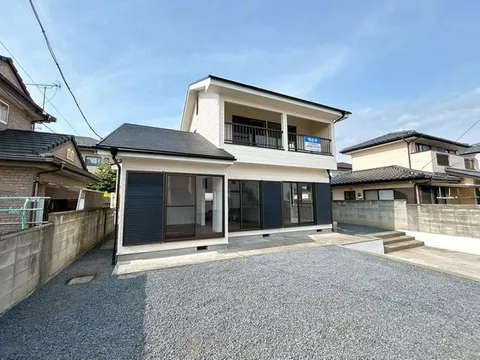 [Renovated] 3SLDK, parking for 2 cars, water facilities replaced, 9 minutes on foot to Kasukawa Elementary School