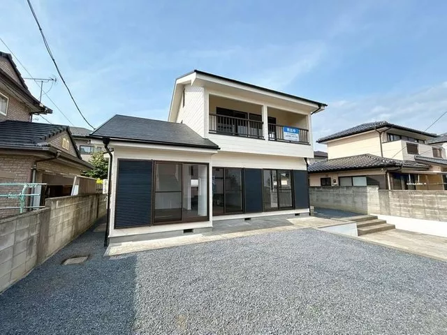 [Renovated] 3SLDK, parking for 2 cars, water facilities replaced, 9 minutes on foot to Kasukawa Elementary School