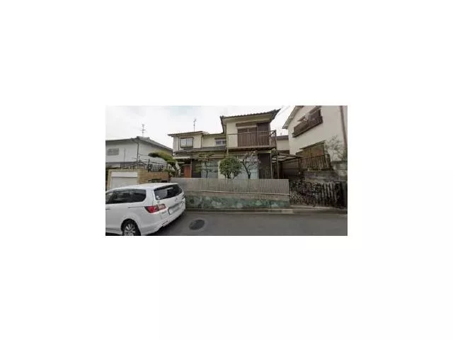 ☆Land area approximately 47 tsubo! How about for renovation materials?