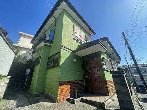 Takeshi 3-chome, Yokosuka-shi, Kanagawa （Yokosuka Chuo station） 2F 4LDK

499,000,000 yen