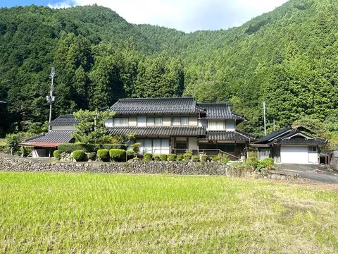 Tanba City, Aogaki Town, Inado (Ishio Station) 2-story 10SDK
