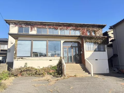 Sakai City, Mikuni Town Komegawaki 4-chome (Mikuni Port Station) 2-story 7LDK