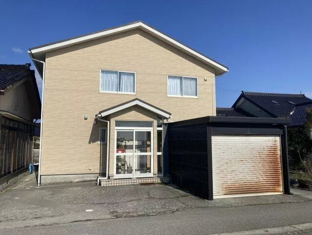 Shimonikawa District, Nyuzentown, Sasahara (Nishi-Nyuzen Station) 2-story building 3LDK