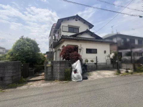 2-story 4LDK in Kamogawa, Takashima City