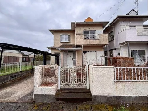 Sakuta (Kyunama Station) 6 million yen