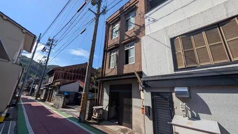 Kasaoka City Kasaoka (Kasaoka Station) 2-story 9DK