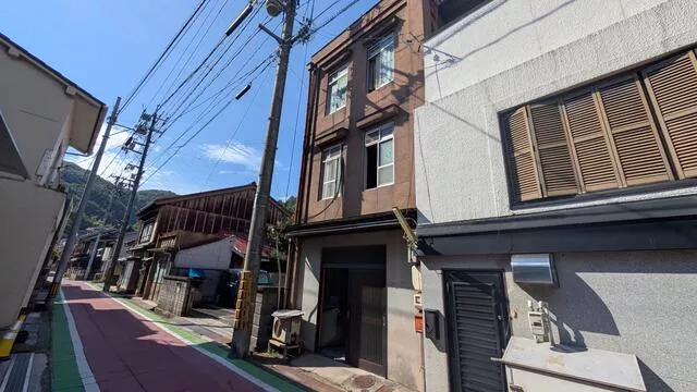 Kasaoka City Kasaoka (Kasaoka Station) 2-story 9DK