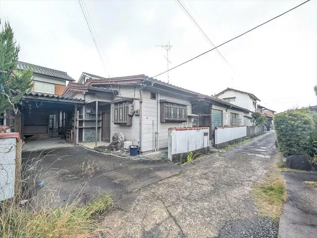 Ogaki City, Yashimacho (Ogaki Station) Single-story building 6DK