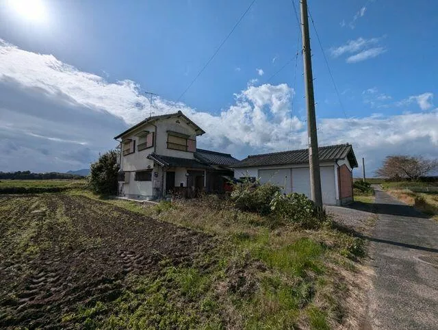 Nakatsu-shi, Nakatsu 2F 4DK

4,800,000 yen