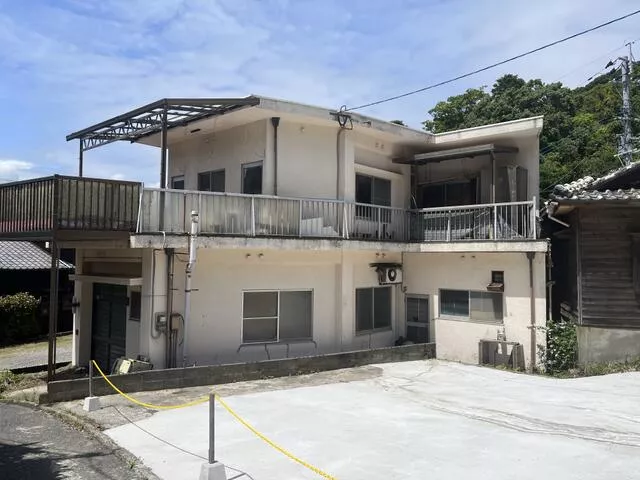 Oita-shi, Oita 2F 5DK

2.5 million yen